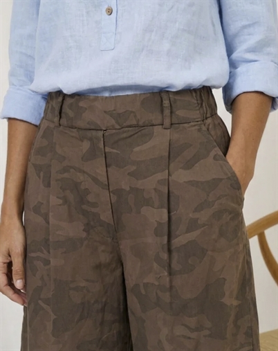 PRE SALE // Marta du Chateau - MDCZuri Shorts - Chocolate